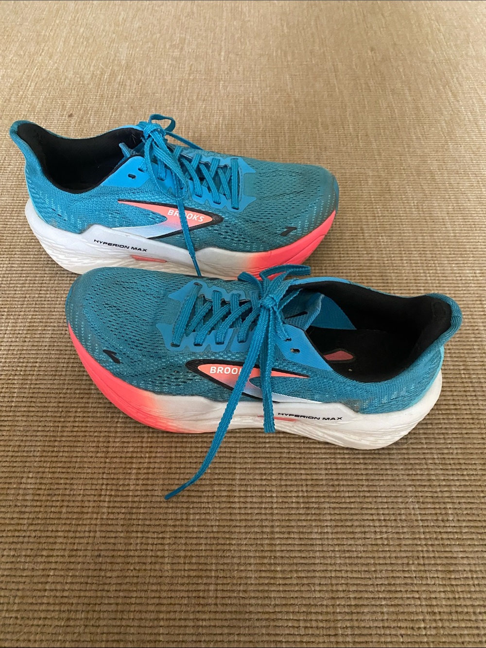 Brooks Hyperion Max 2 Women's Teal Running Shoes with Coral Accents - Picture 8 of 10